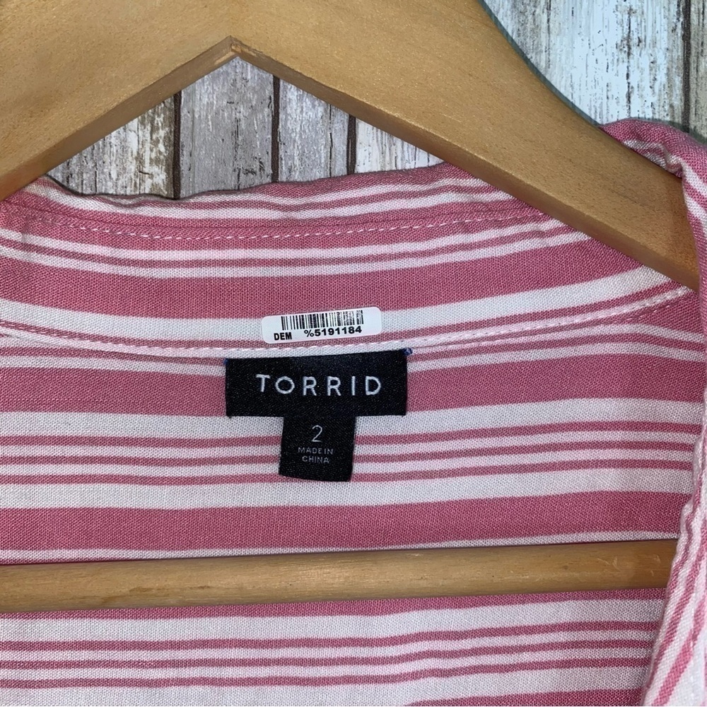 Torrid Pink White Striped Button Down Shirt 2X Rayon Slub Drop Shoulder Casual - Picture 7 of 7